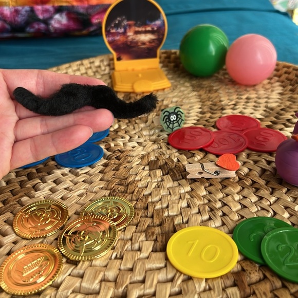💝 10/$10 💝 Lot of little items: Pirate Coins, Purple Dinosaur Rubber Ducky, etc - Picture 5 of 9
